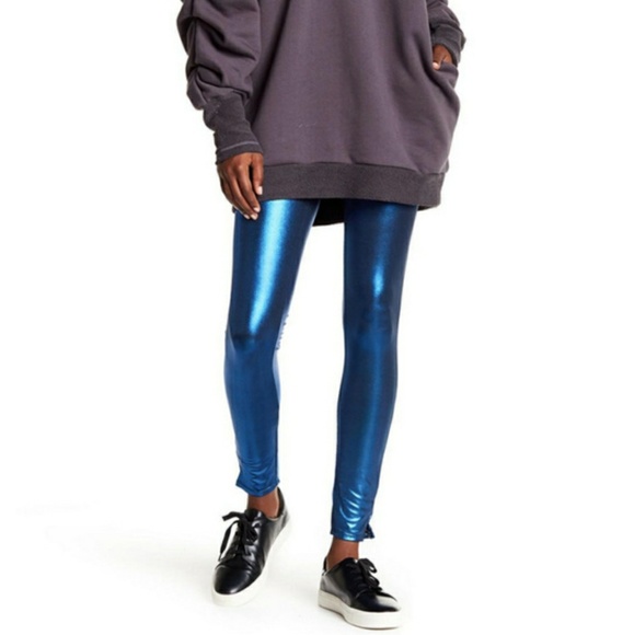 *SOLD*Free People Metallic Blue Legging! - Picture 2 of 8